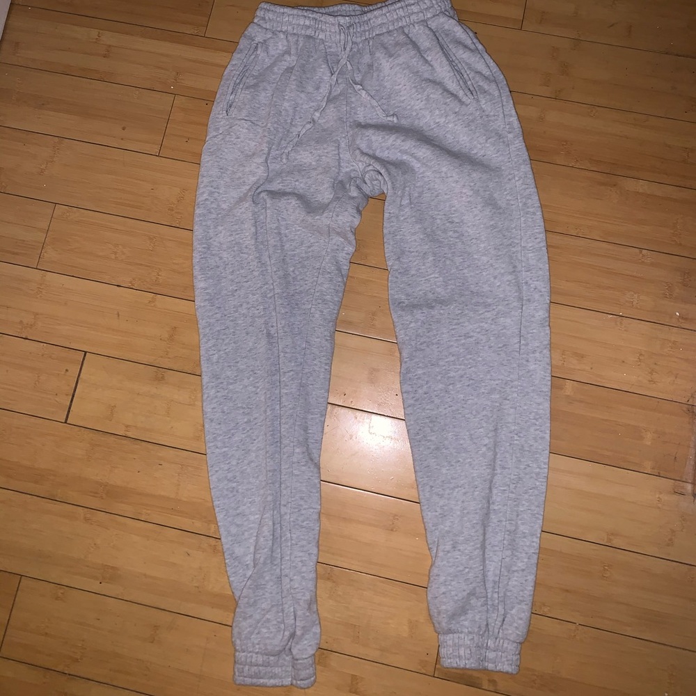 Brandy Melville Grey Sweatpants